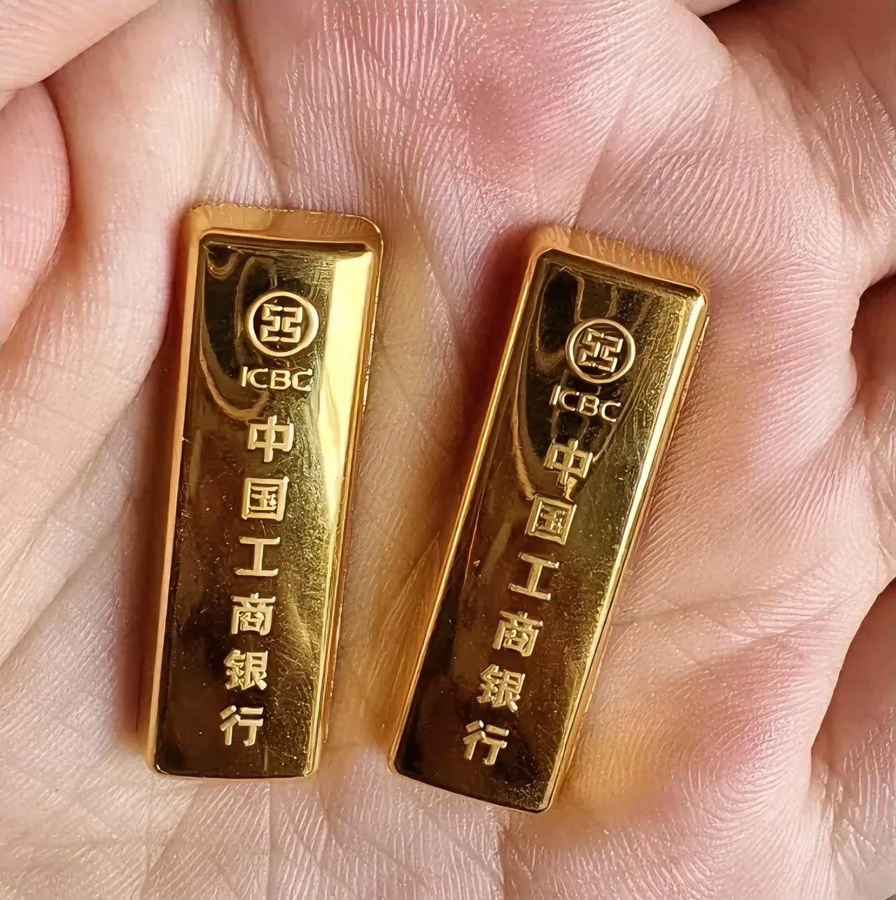  为什么银行总劝你别买黄金？不是怕你赚，是怕你亏很多人去银行想囤点黄金保值