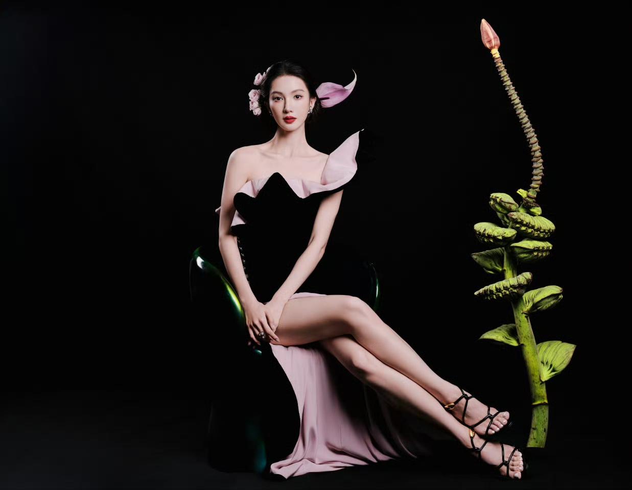 金晨这个长腿也太顶了,撩人心弦!