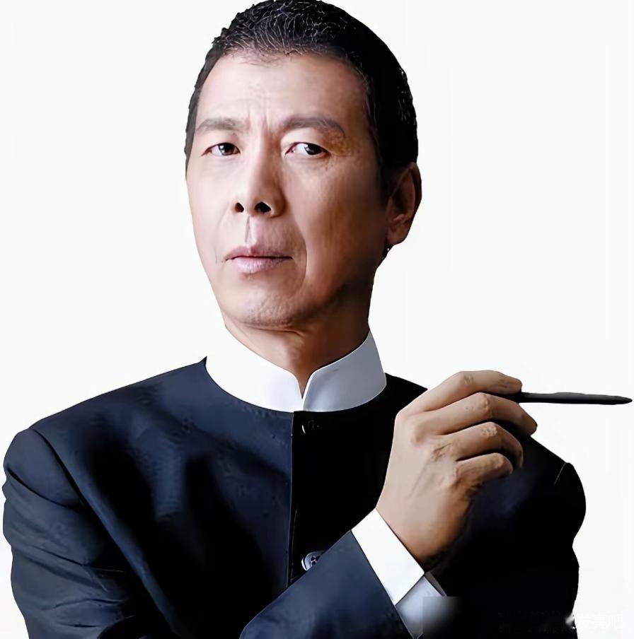 胡歌雷佳音各拿3000万，全组片酬过亿。冯小刚被追问急了，说了句大实话：“这不是