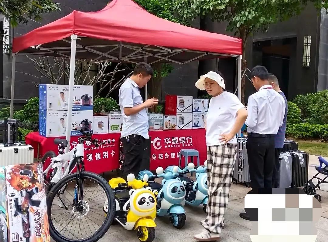 银行信用卡大撤退，一年注销2500万张，3年没了1.11亿张，已经是银行难以言说