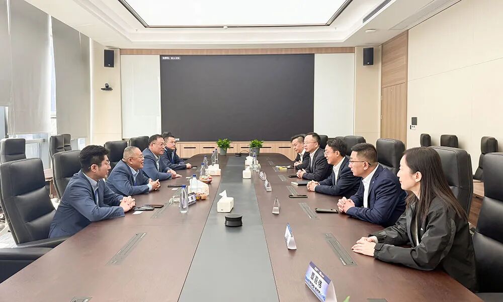 南方锰业与广西柳工签署战略合作协议