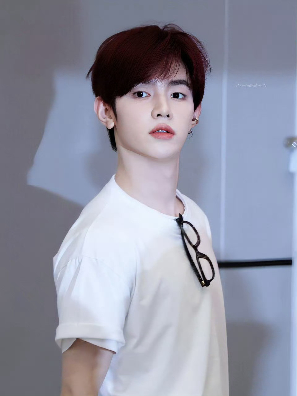 章昊×机场出发🛫白T牛仔裤，耀眼红发Boy❤️‍🔥​​​