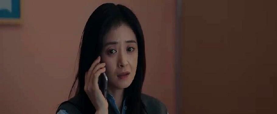 《四喜》第34集预告，老员工晋升失败，女儿划坏新人的车。老员工干12年经验真