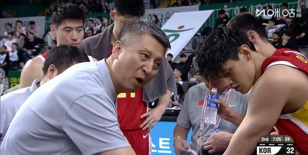 胜不骄败不馁，新华社力挺郭士强，下一个窗口期还是郭士强执掌中国男篮教鞭！只不过中