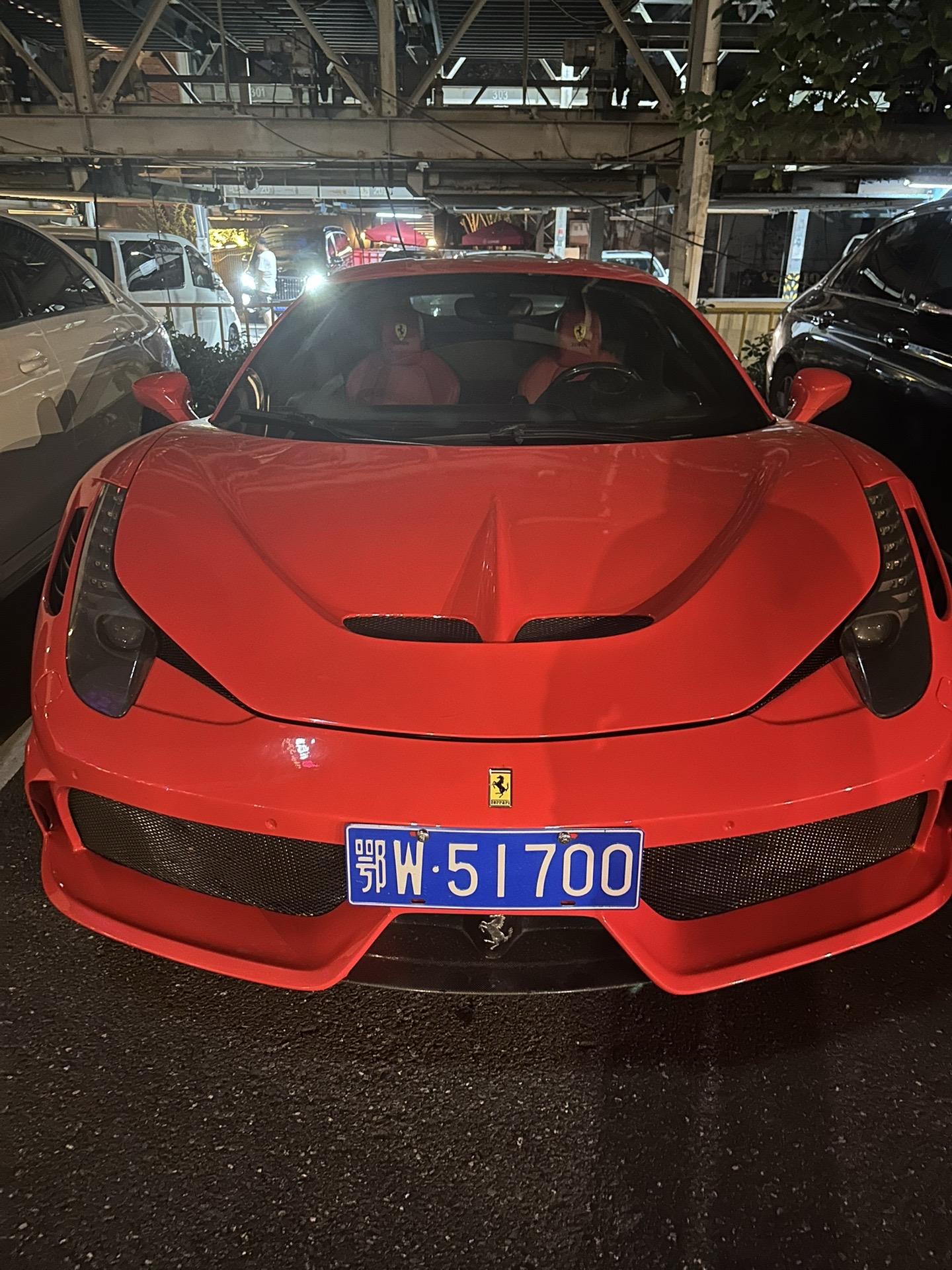 法拉利458！如今已经12年了V8的自然吸气发动机它的排气声是多少超跑...