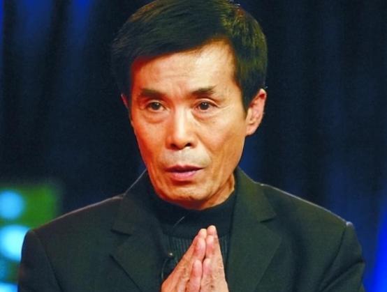 1997年，何庆魁妻子张艳茹哭着对“第三者”高秀敏说：“秀敏，老何已经跟你这么多