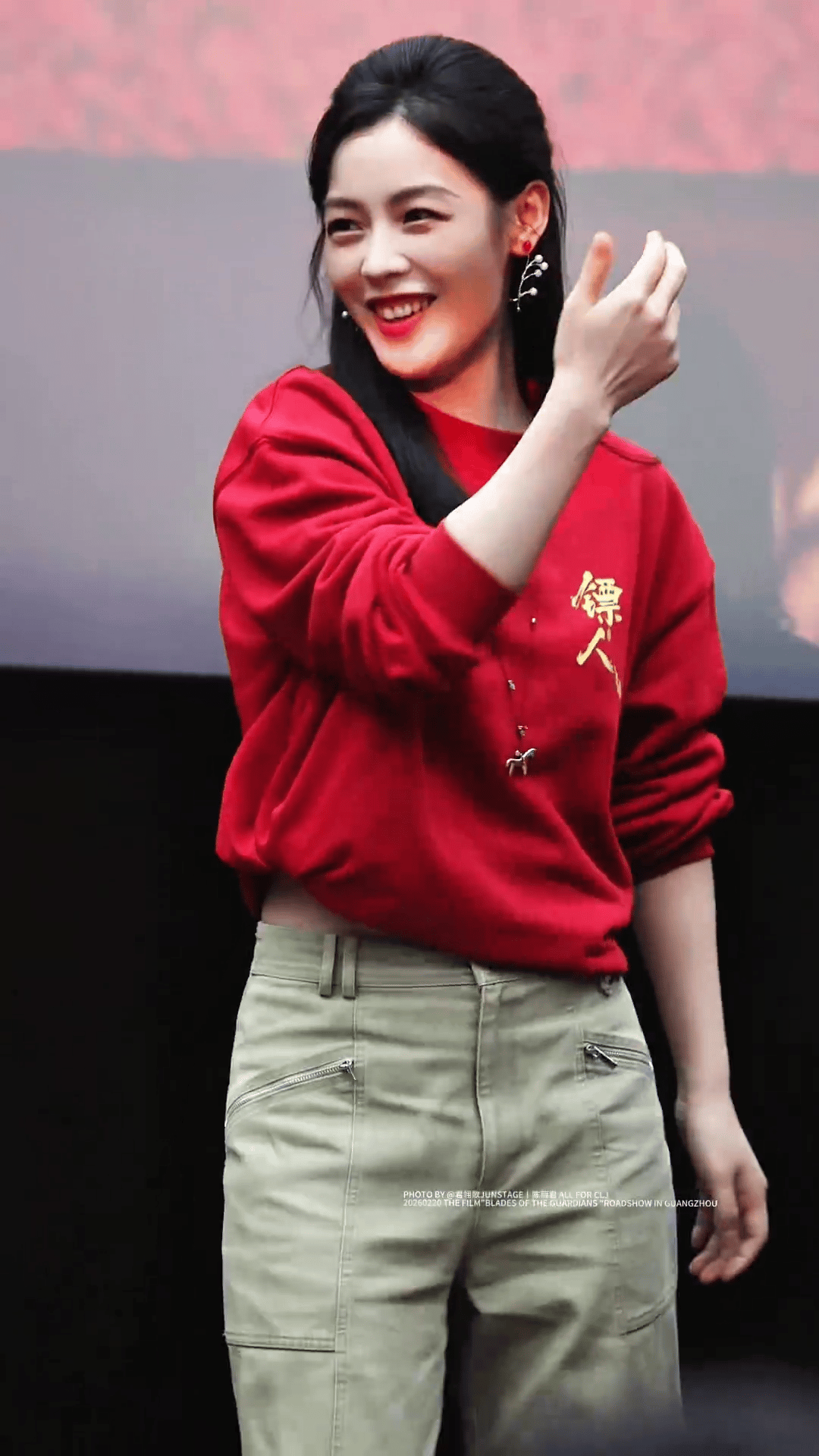 《镖人》剧组最明智的选择就是换成陈丽君了！被狠狠圈了一波！陈丽君自曝把命都交代出