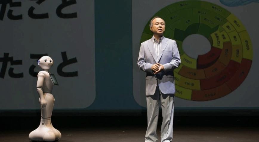 你别说，孙正义那波清仓英伟达，其实是很多专业投资人的教科书反面例子。因为卖出早不