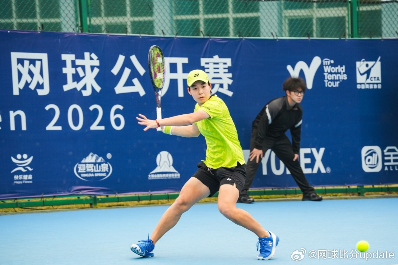 🇨🇳六安W100女单首轮🇨🇳白卓璇6-7(3)/6-3/6-3🇺🇸