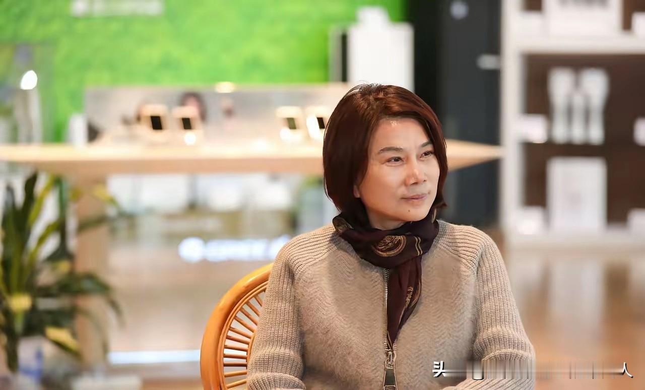 董明珠这回可是说到打工人心里去了！央视采访里，她一句话戳中了所有打工人的肺管