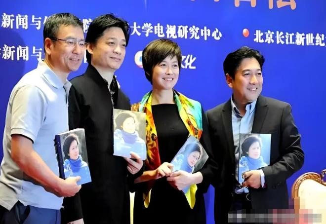 我发现一个玄学，事关敬一丹，凡是跟她共事过的主持人，最后都会和她成为好朋友！