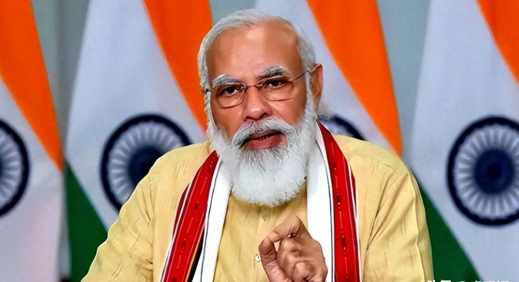 刚结束和美国的密谈，印度就猛地砸下了一个惊天巨雷！谁能想到，莫迪大手一挥，直接敲