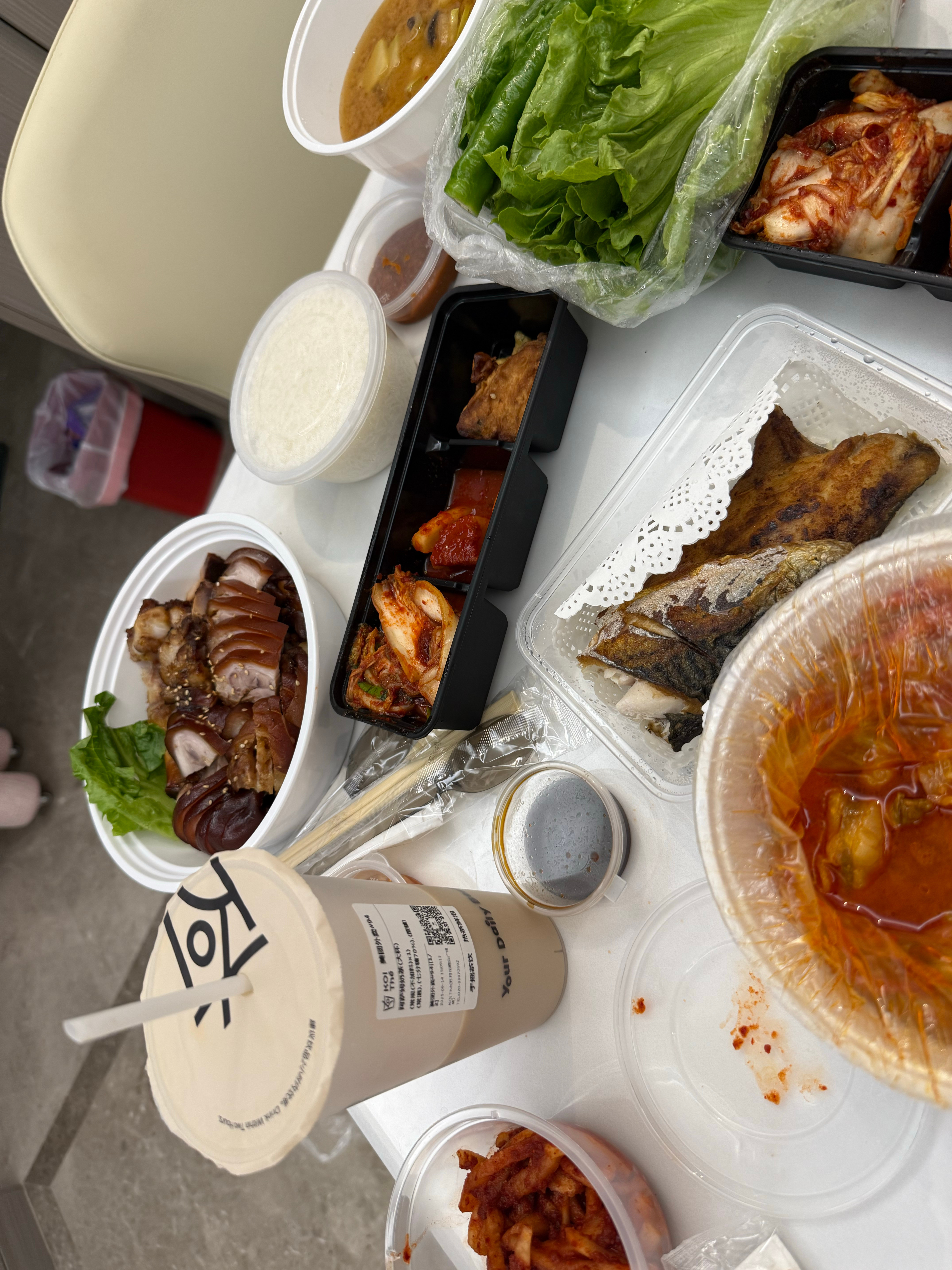 每天在家吃的我家附近点的韩料真的巨好吃！！！！！​​​