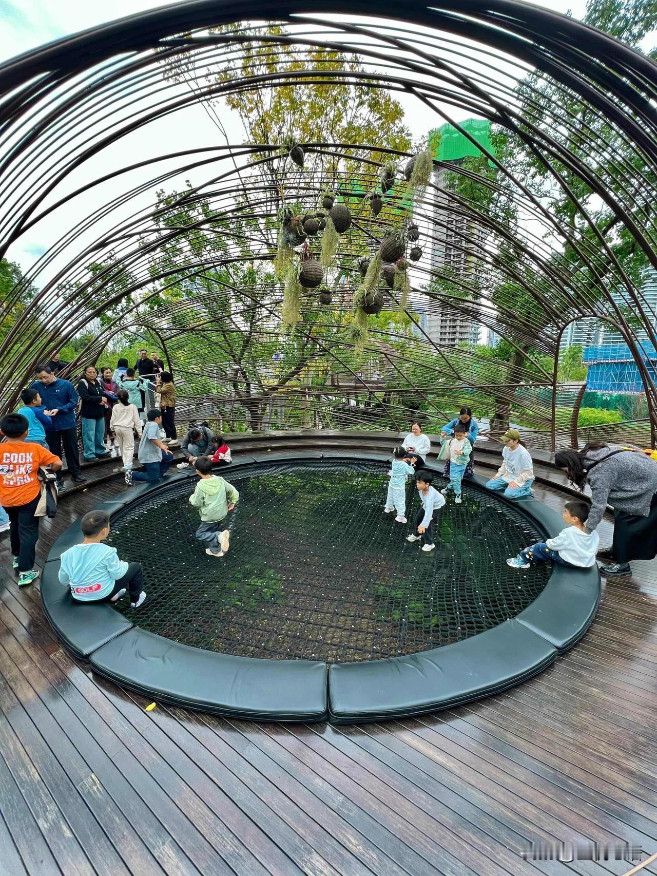 成都人又赢麻了！新开220亩免费高空公园谁还没冲？麓湖你也太会藏了吧！方