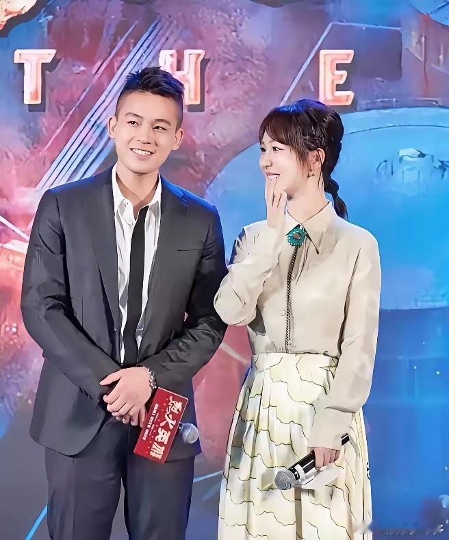 欧豪真是运气爆棚了…一年几部热播剧不说，这不，据说他又被定为、杨紫新剧《玉兰花开