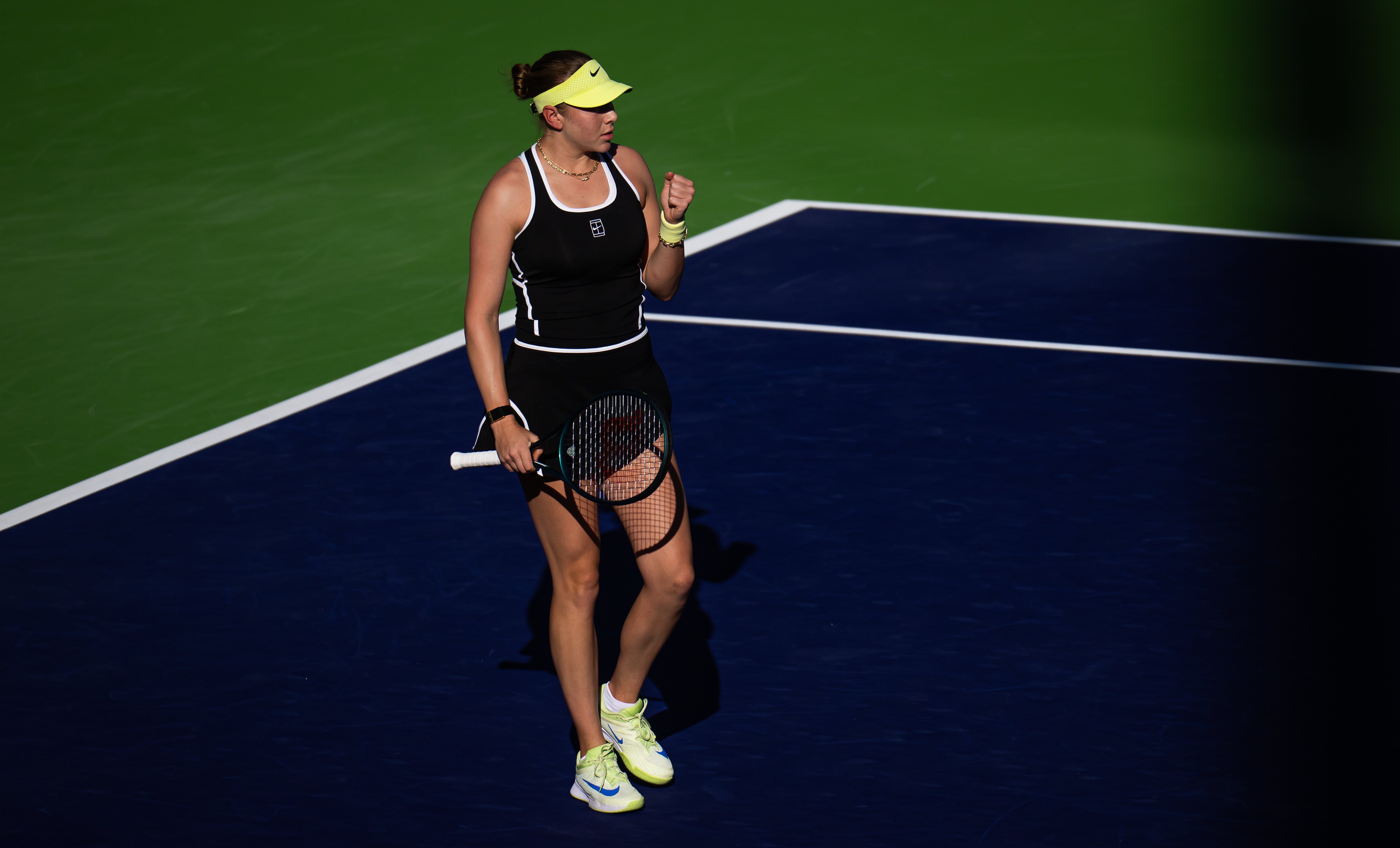 WTA1000印第安维尔斯站第五日完整赛果👇萨巴伦卡6-46-1克里斯蒂