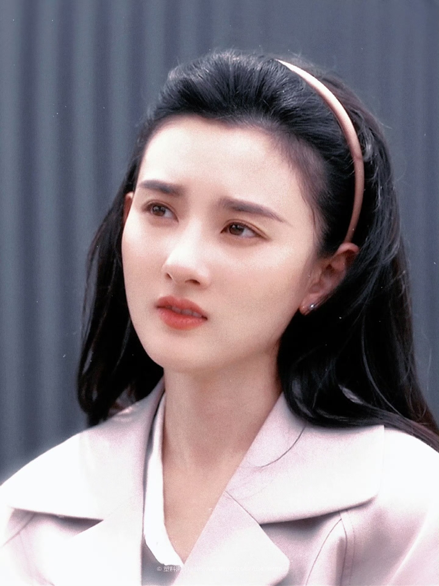 宋祖儿在年代剧赛道里美得没有对手​​​