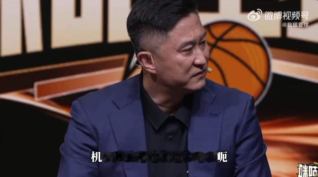 不甘心！杜锋还想重返一线执教。执教广东队长达14年的杜锋，出现在昨晚CBA揭幕战