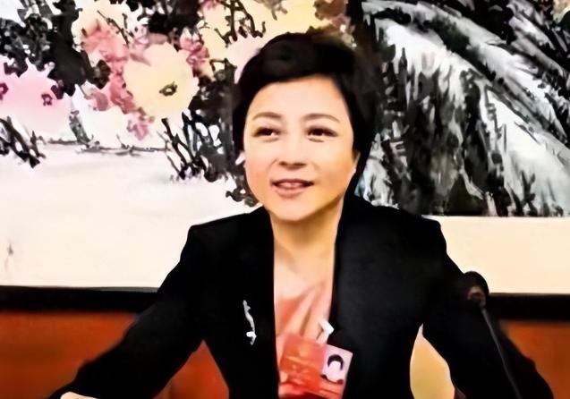 这几天，反腐领域又炸出一个大瓜。“权力大，而且权力大到没人敢查”——这是关于这个