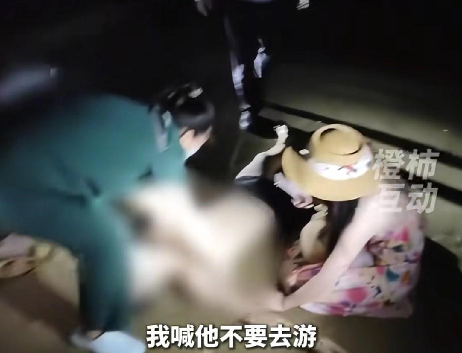 在三亚溺亡的31岁男子是家中老大，为人正直友善、疼爱妻子，他出事前刚和表弟见过面