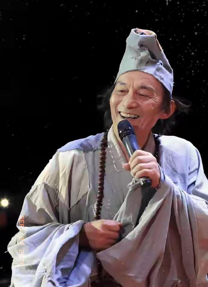 “济公”游本昌辞世了。看到他的死因，我破防了。他不是死于贫穷，而是因为我们谁