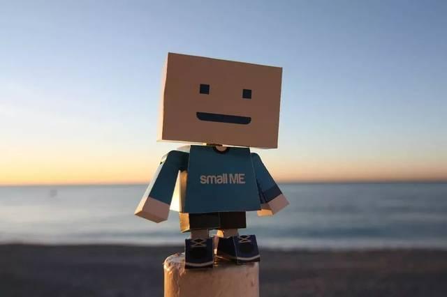 心脏最喜欢的10个生活方式：1.每天走够路，别久坐不动2.饮食少盐少油