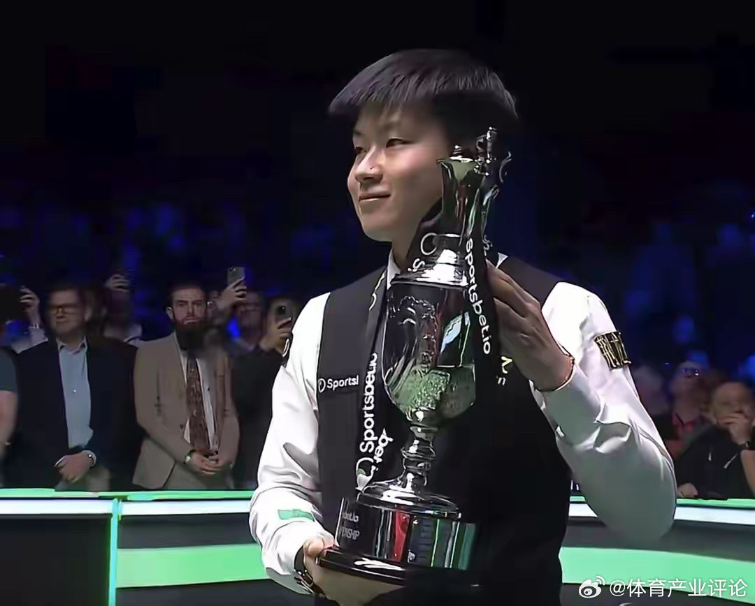 赵心童单赛季四冠王2025至2026赛季，赵心童低开高走，目前为止已经斩获了利