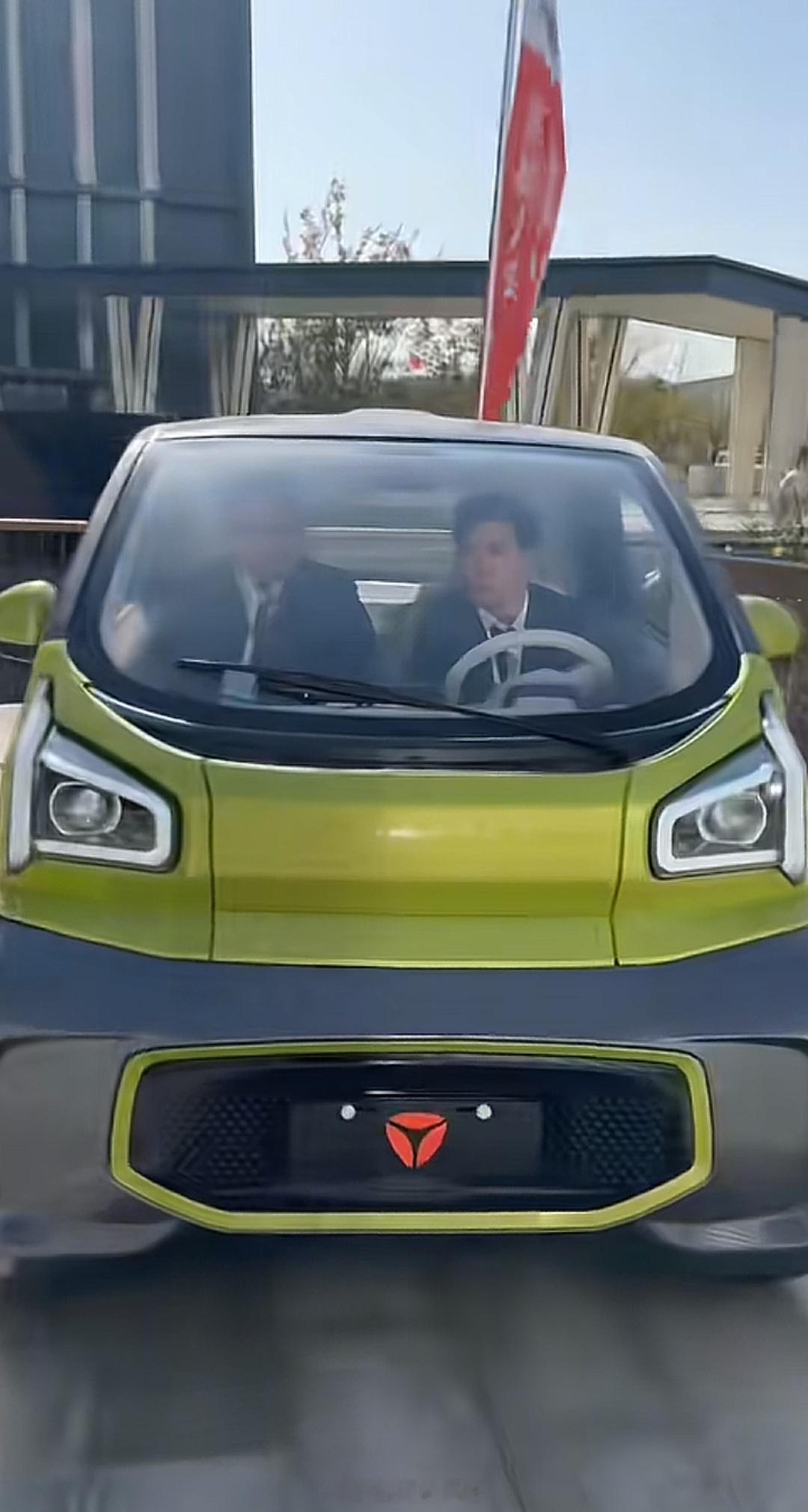 雅迪四轮电动车要来了