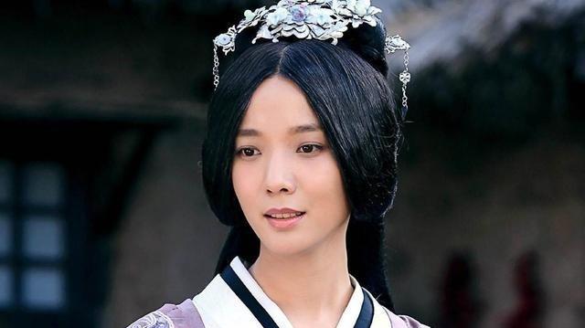 公元前91年，汉武帝刘彻走进皇后卫子夫的冷宫，得意地告诉她一个消息。卫子夫听完，