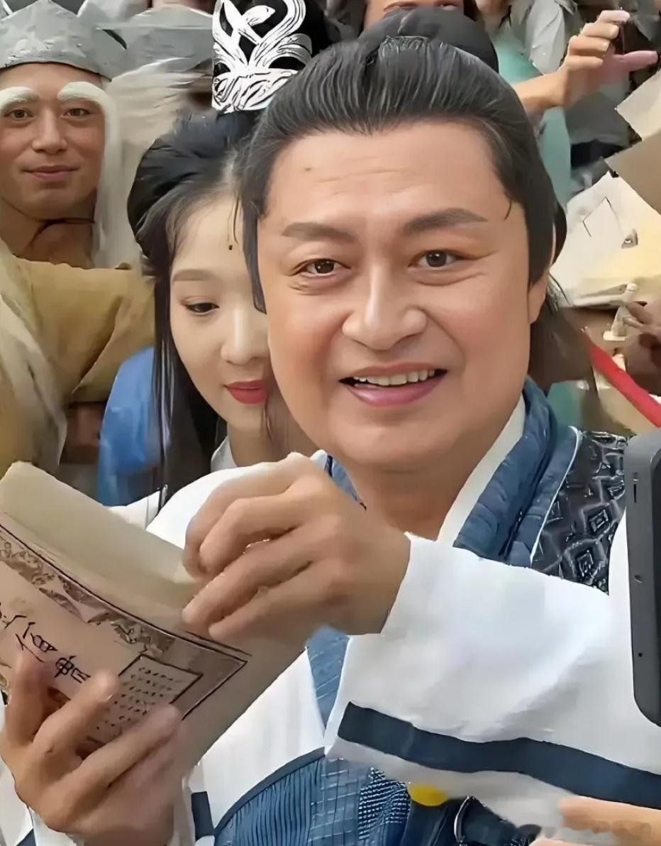 明道，没戏拍了！吴奇隆三年没戏接，黄磊两年多没站过片场，陈赫的邀约少得像便利店的