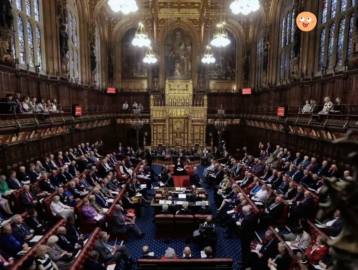 英国700年的老规矩，说废就废！英国终于对世袭贵族动手了。2026年4月，英