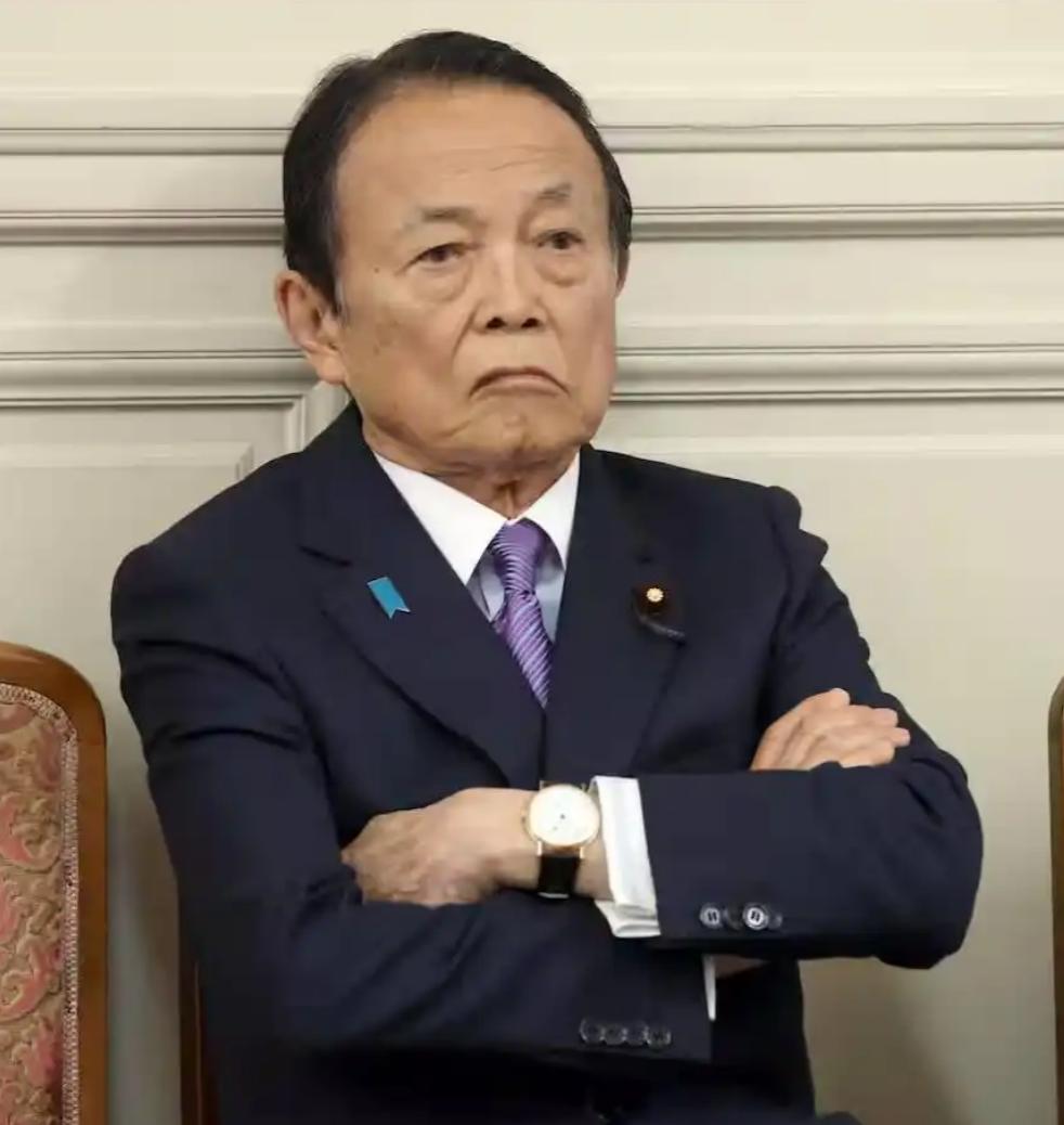 能收拾高市早苗的人，终于浮出水面了。谁？不是中国，不是骂她的在野党，更不是跌