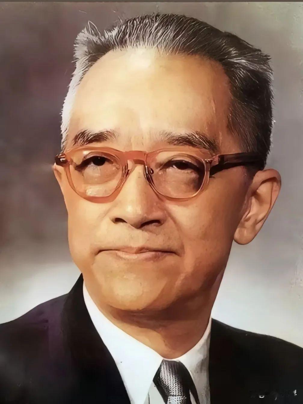 看了庞家捐赠的遭遇，不得不再提胡适，认知与眼界的重要，要是庞家南渡，家产不会有任