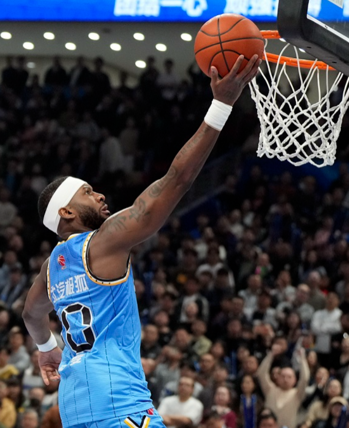 4月14日晚，北汽男篮在主场以87比70击败了青岛队，他们的常规赛仅剩3轮比赛。