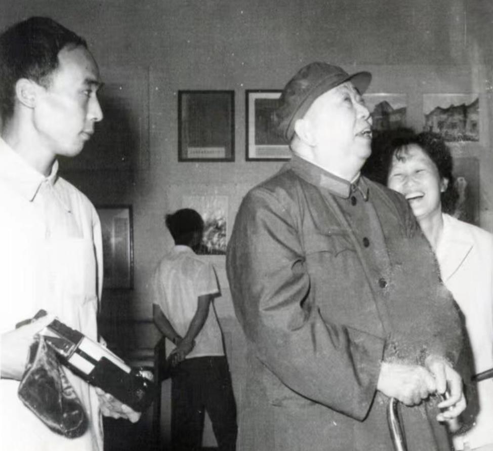 到了上世纪60年代，向来刚正不阿的广州军区副司令詹才芳中将，多次批评那些人的举动