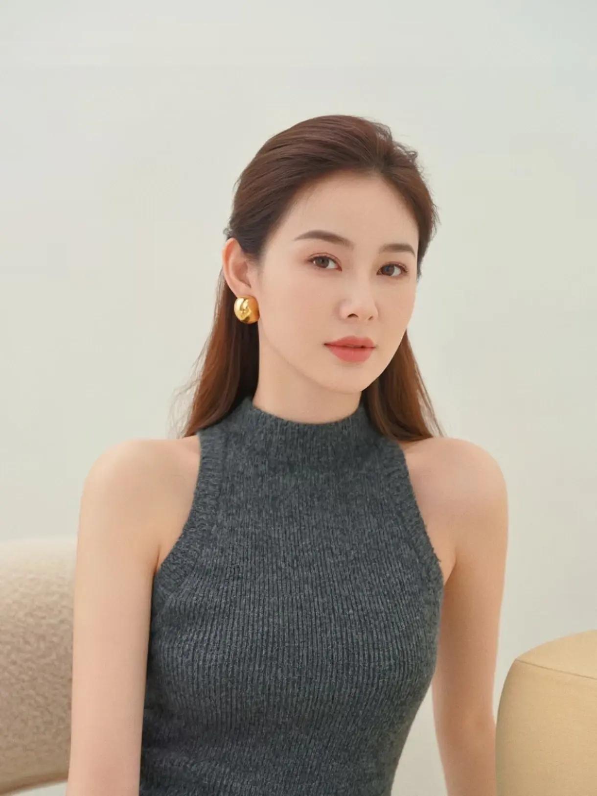 曾经的美好已变中年妇女