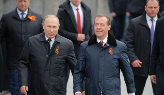 “普京若下台，俄欧和好、中俄反目？”梅德韦杰夫预测，欧洲结局很悲惨。国际