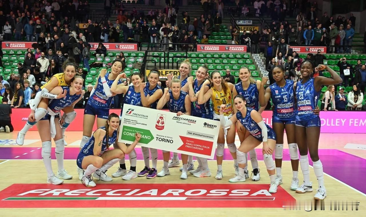 科内利亚诺俱乐部是在孤立我们朱婷吗？最近为啥一直都是被换下来啊？根本就不是朱婷的