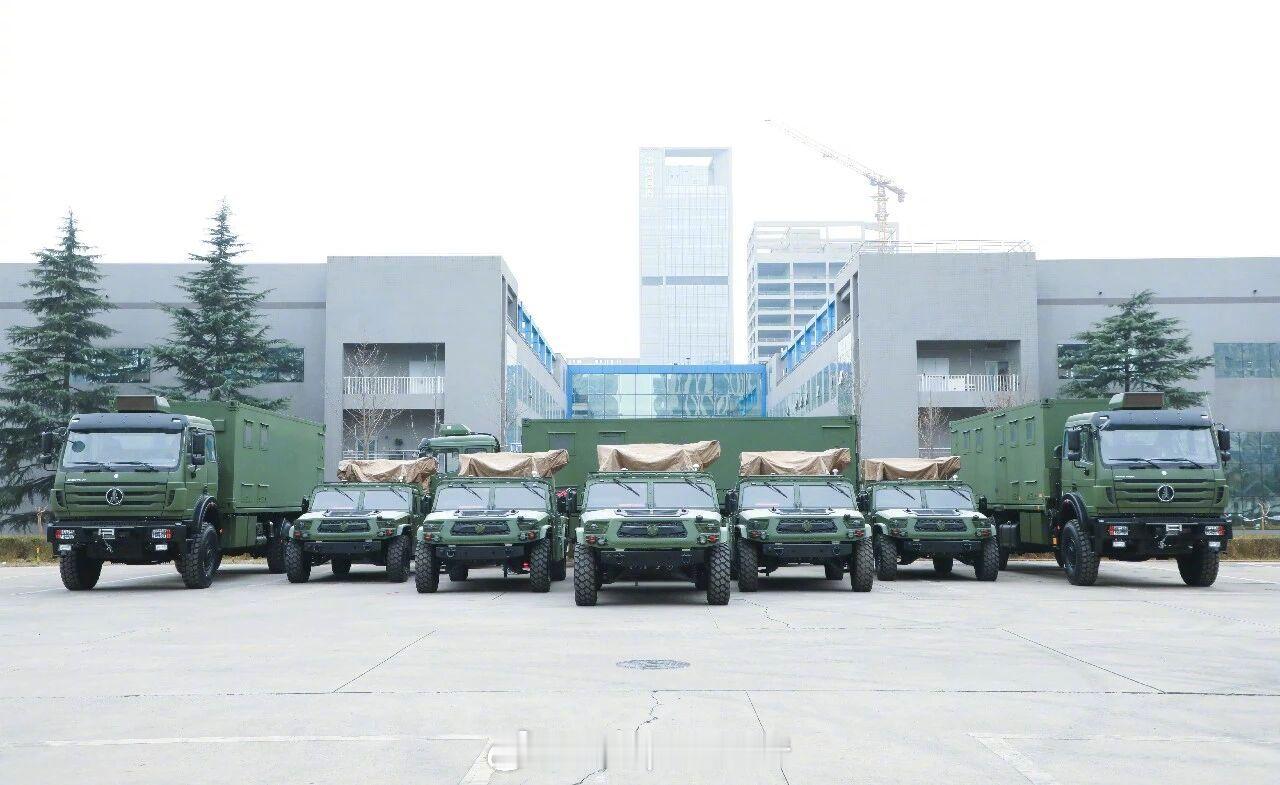 烽火问鼎计划1月19日，北方电子研究院举行轻型倚天项目发运仪式，项目组人员齐聚