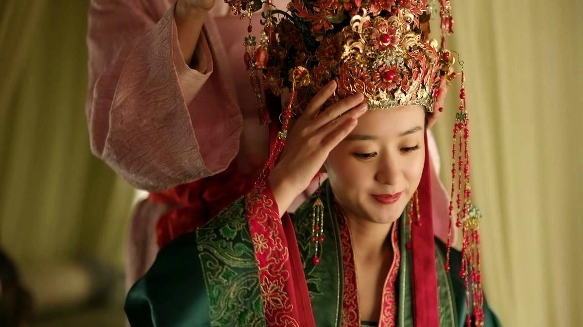 一谈嫁妆，大娘子的脸说变就变。前一秒还对明兰感激不尽，毕竟是她替如兰嫁入顾家