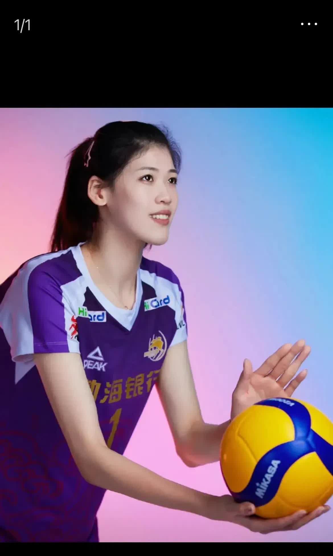 排协当初组队如果是这个阵容呢？主攻：李盈莹、朱婷副攻：王媛媛、杨涵玉