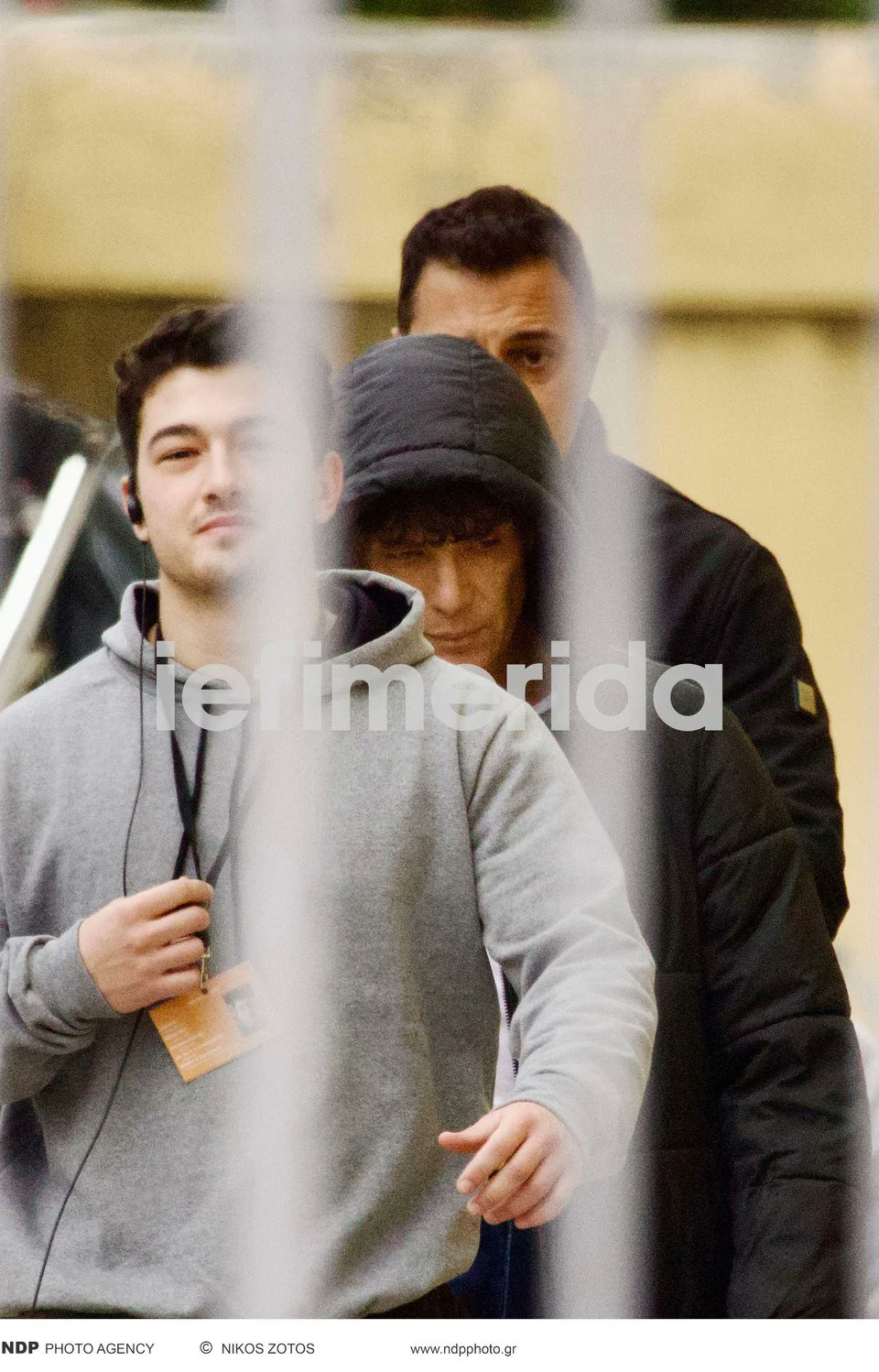 达米恩·查泽雷自编自导的未定名监狱题材新片片场照。影片集结了基里安·墨菲、丹尼尔