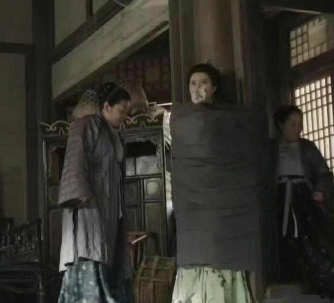 古装剧绑人这个效果！看着总想笑！​​​