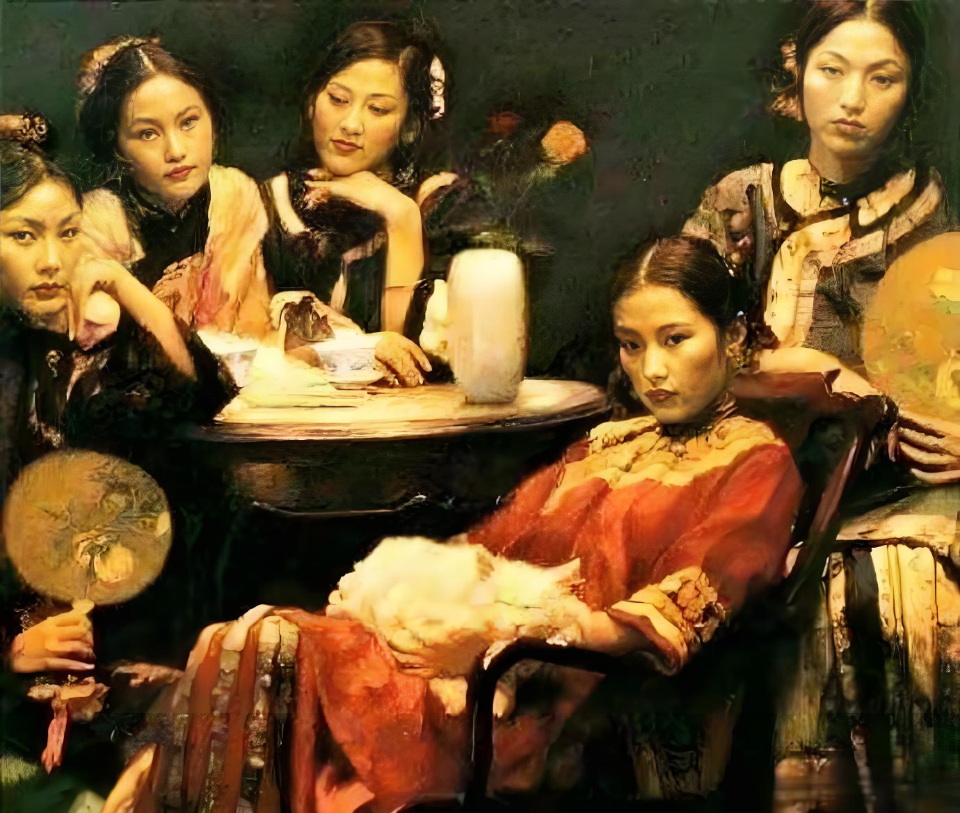 1927年，69岁的康有为奄奄一息，临终前，他拥着年仅22岁、娇艳欲滴的六姨太阿