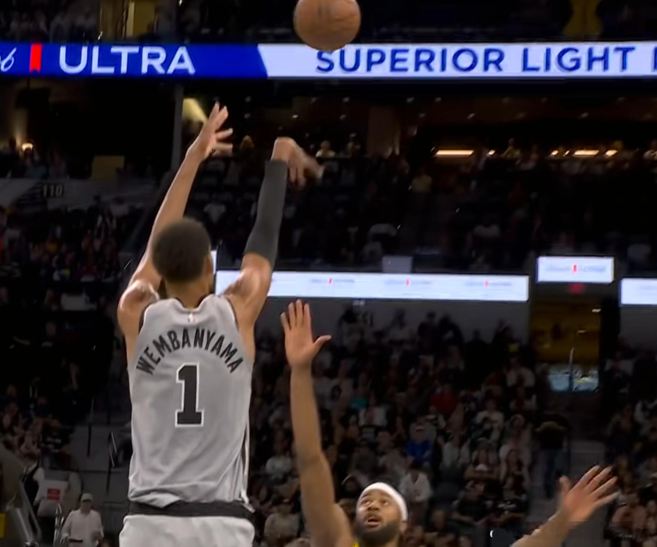 穆迪：拼尽全力、无能为力