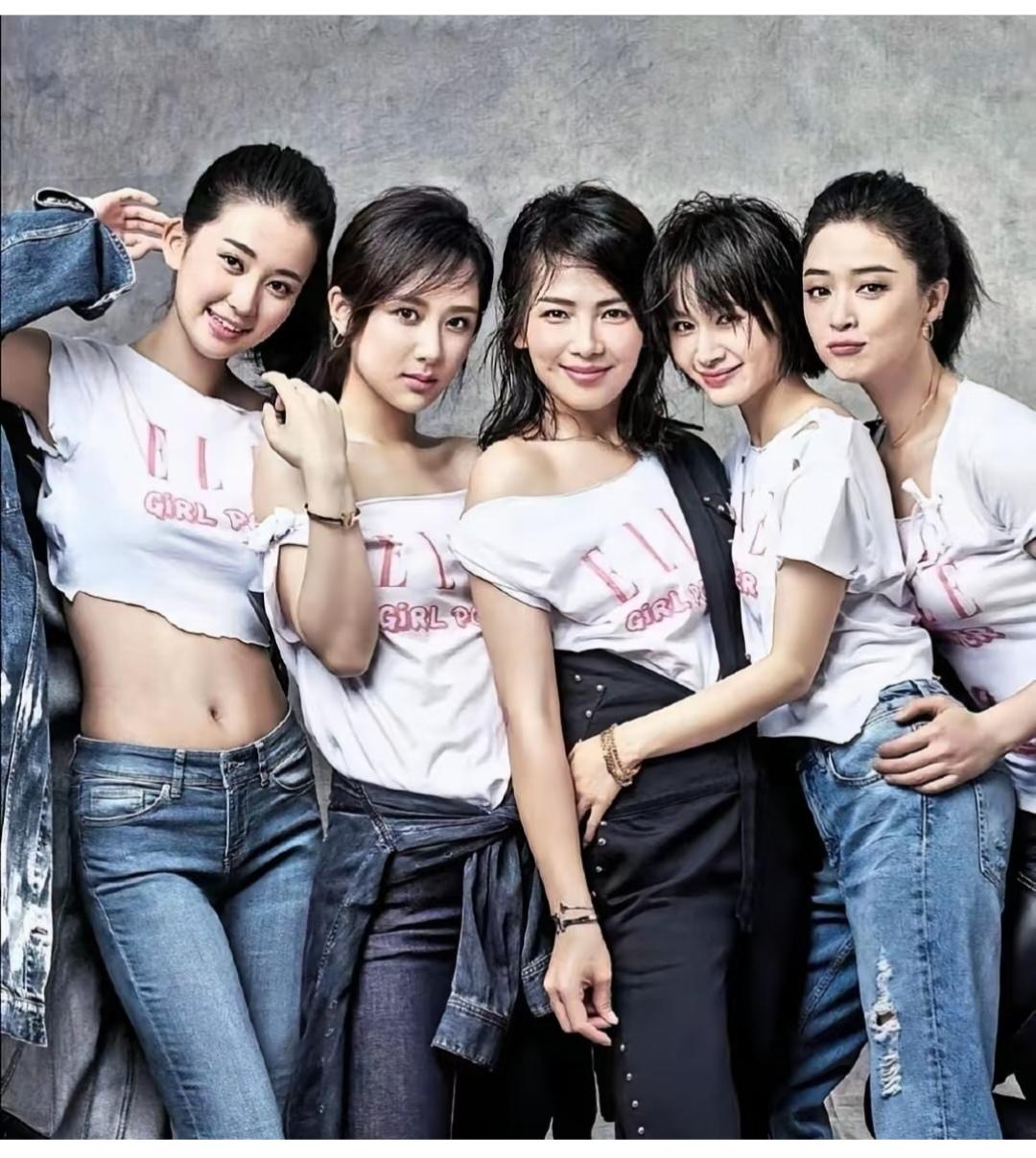 蒋欣，小脸不输关晓彤。