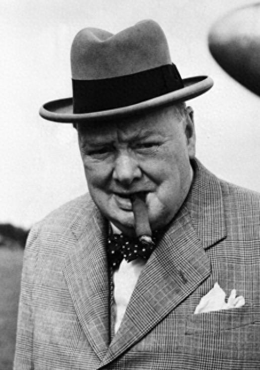 1941年，古巴送了丘吉尔一柜子雪茄，英国政府怕有毒，拿了47支去检查，结
