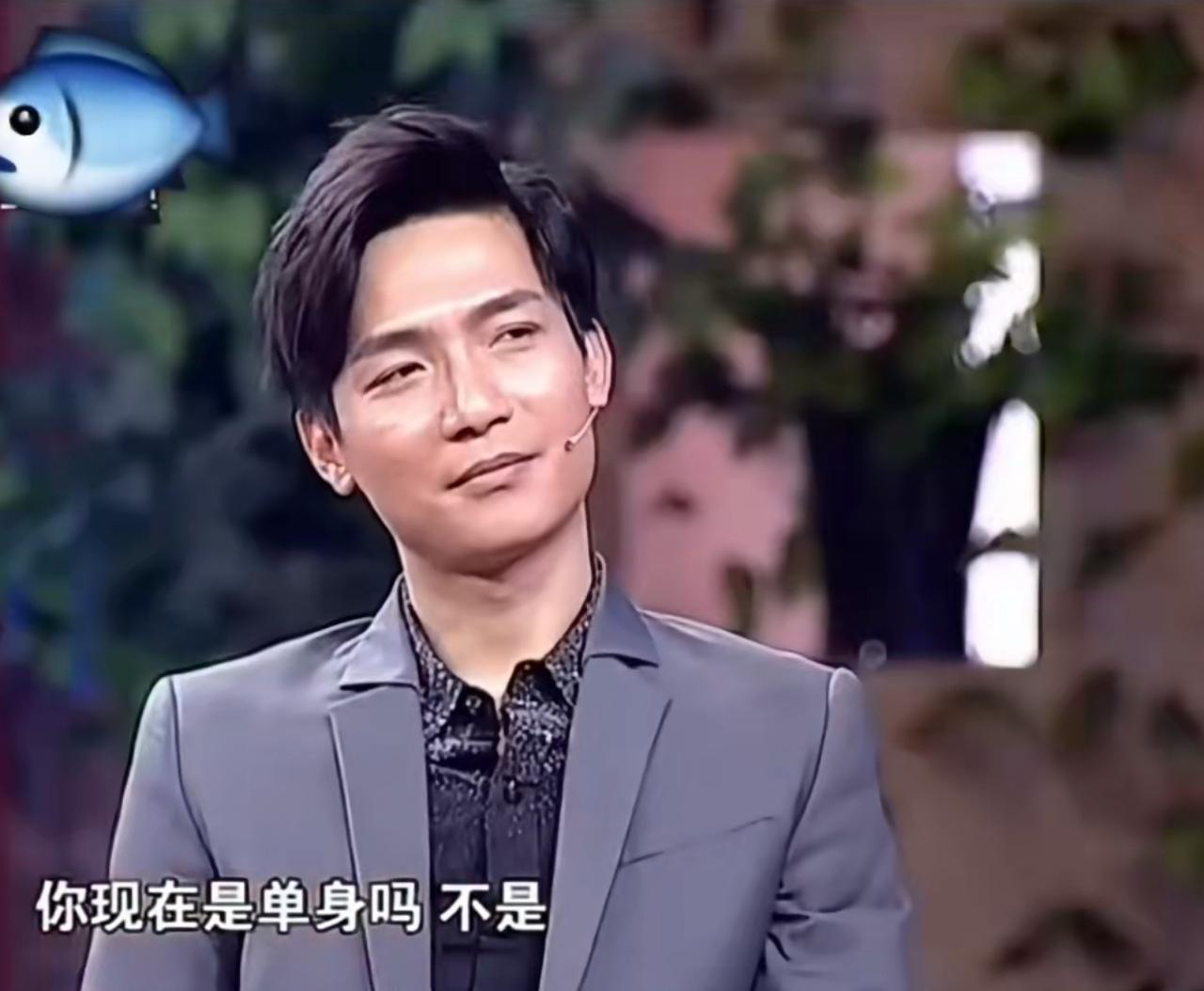 陈楚生首次在节目访谈中说起自己的女友。今天又刷到了很古早的一个采访。主持人问