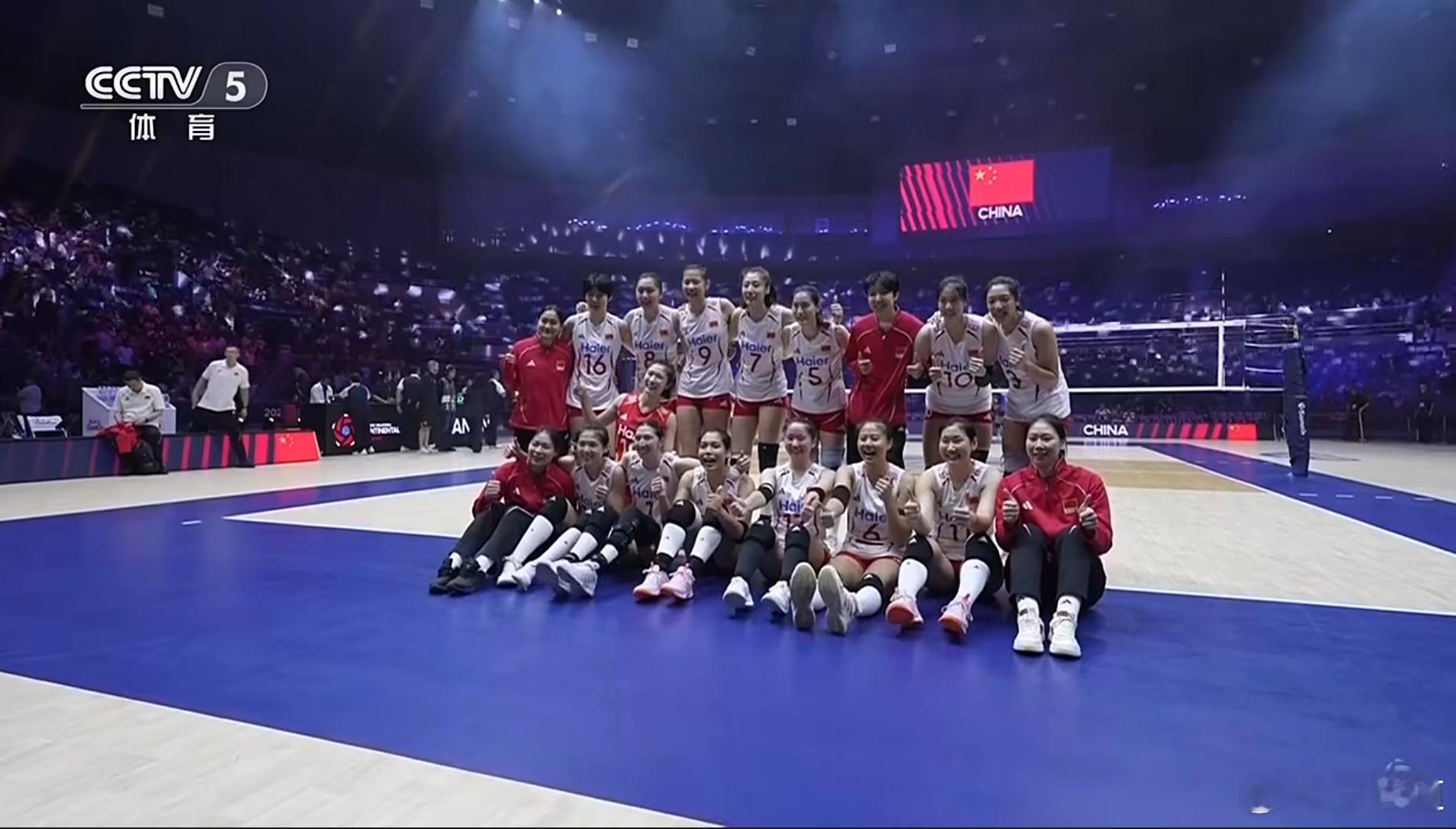 中国女排吴梦洁13分19扣13中0失误被拦庄宇珊13分27扣10中1失误