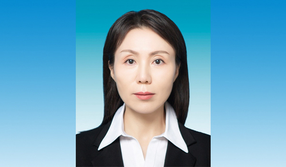 宁夏纪委副书记马春杨履新自治区妇联党组书记